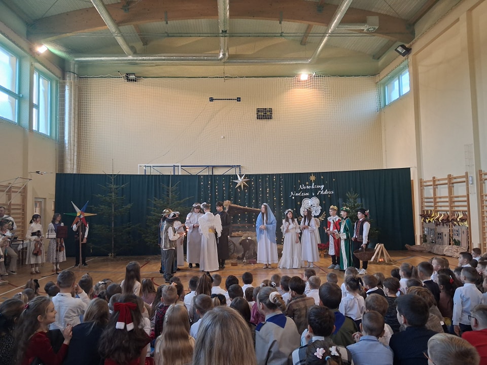 Jasełka i Wigilia szkolna.