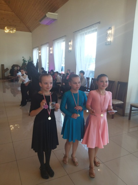 hdimg3fa2d702165cb1667854853b75f5d0.jpg