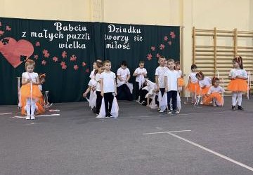 DZIEŃ BABCI I DZIADKA